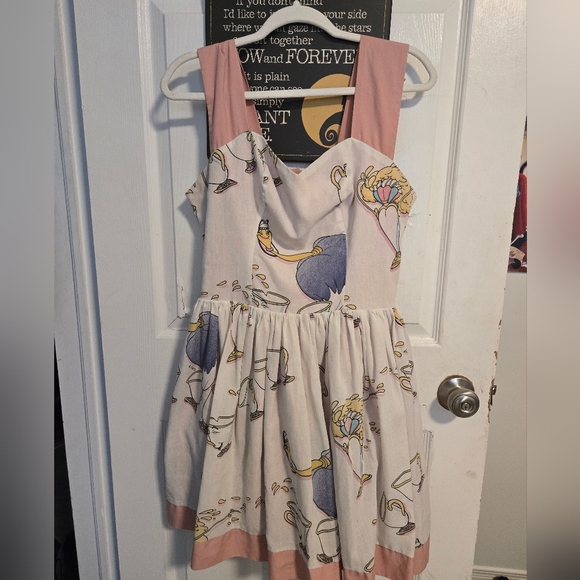 Beauty And The Beast Dress - Picture 3 of 4